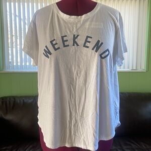 GAP “WEEKEND” tee
